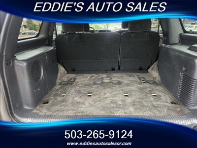 2001 Chevrolet Tahoe LS   - Photo 13 - Gresham, OR 97080