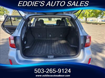 2015 Subaru Outback 2.5i Limited ((NEW ENGINE))   - Photo 4 - Gresham, OR 97080