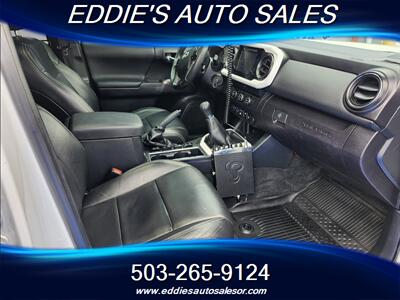 2019 Toyota Tacoma TRD Off-Road (ONE OF A KIND)   - Photo 10 - Gresham, OR 97080