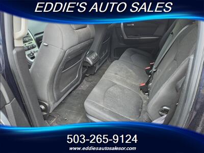 2012 GMC Acadia SL - Photo 10 - Gresham, OR 97080