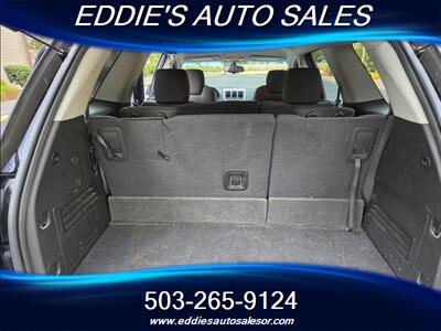 2012 GMC Acadia SL - Photo 7 - Gresham, OR 97080