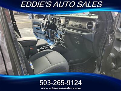 2018 Jeep Wrangler Unlimited Sport   - Photo 21 - Gresham, OR 97080