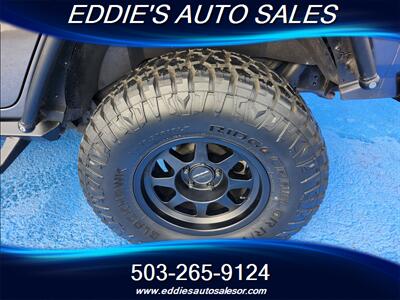 2018 Jeep Wrangler Unlimited Sport   - Photo 9 - Gresham, OR 97080