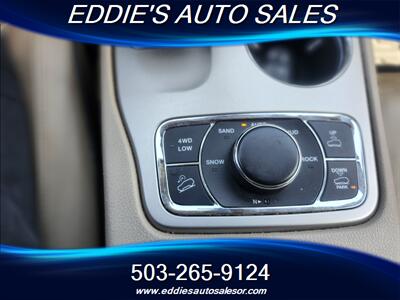 2015 Jeep Grand Cherokee Overland - Photo 16 - Gresham, OR 97080