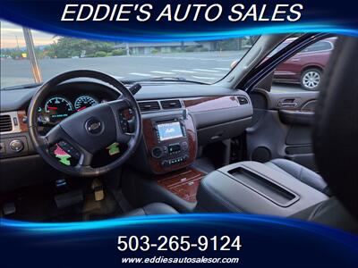 2008 Chevrolet Tahoe LTZ (SUPER CLEAN) - Photo 18 - Gresham, OR 97080
