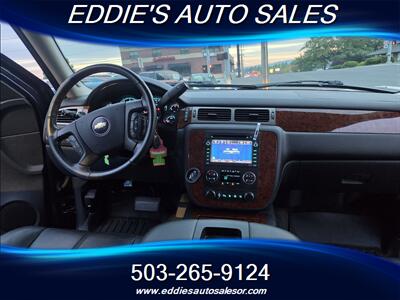 2008 Chevrolet Tahoe LTZ (SUPER CLEAN) - Photo 15 - Gresham, OR 97080