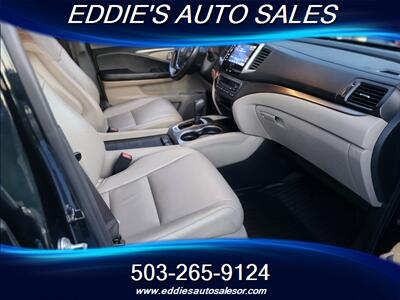 2016 Honda Pilot EX-L ((ONE OF A KIND ))   - Photo 10 - Gresham, OR 97080