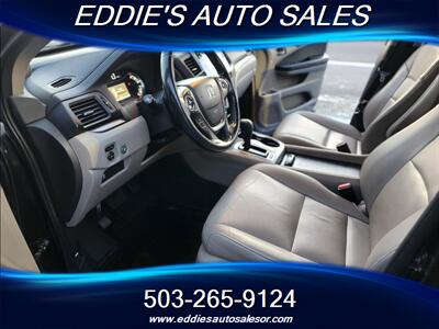 2016 Honda Pilot EX-L ((ONE OF A KIND ))   - Photo 11 - Gresham, OR 97080