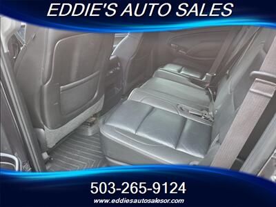 2015 Chevrolet Tahoe LT ((SUPER NICE AND DVD)) - Photo 13 - Gresham, OR 97080
