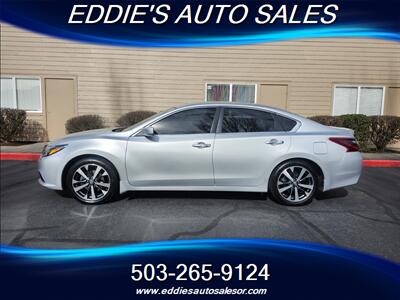 2017 Nissan Altima 2.5 SR LIKE NEW LOW MILES Sedan