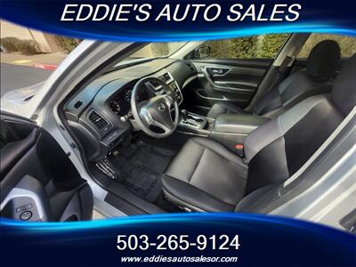 2017 Nissan Altima 2.5 SR LIKE NEW LOW MILES   - Photo 10 - Gresham, OR 97080
