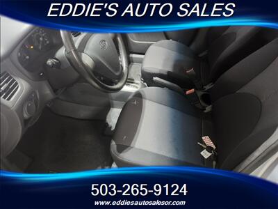 2006 Kia Rio5 SX (ONE OWNER 19K LOW MILES ) - Photo 8 - Gresham, OR 97080