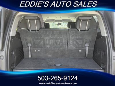 2017 Chevrolet Tahoe LT (( GREAT CAR/FAX))   - Photo 10 - Gresham, OR 97080