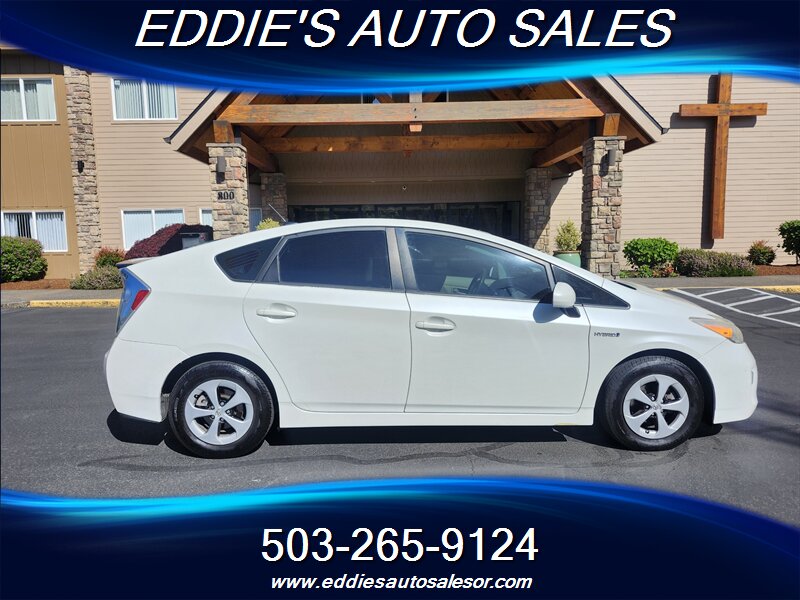 2014 Toyota Prius Three