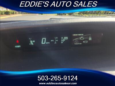 2014 Toyota Prius Three - Photo 14 - Gresham, OR 97080