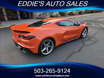 2025 Chevrolet Corvette E-Ray ((LIKE NEW ONE OWNER )) - Photo 8 - Gresham, OR 97080