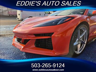 2025 Chevrolet Corvette E-Ray ((LIKE NEW ONE OWNER )) - Photo 11 - Gresham, OR 97080