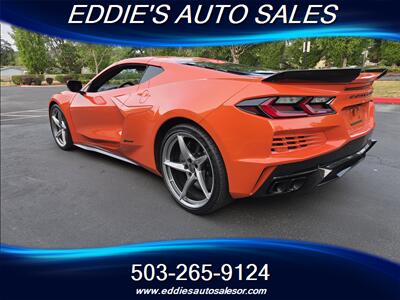 2025 Chevrolet Corvette E-Ray ((LIKE NEW ONE OWNER )) - Photo 9 - Gresham, OR 97080