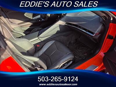2025 Chevrolet Corvette E-Ray ((LIKE NEW ONE OWNER )) - Photo 8 - Gresham, OR 97080