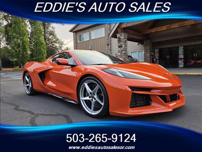 2025 Chevrolet Corvette E-Ray ((LIKE NEW ONE OWNER )) - Photo 4 - Gresham, OR 97080