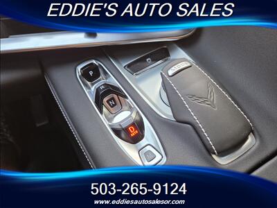 2025 Chevrolet Corvette E-Ray ((LIKE NEW ONE OWNER )) - Photo 21 - Gresham, OR 97080