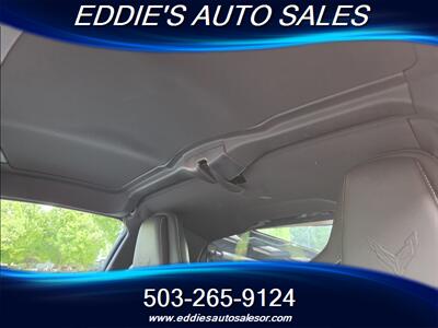 2025 Chevrolet Corvette E-Ray ((LIKE NEW ONE OWNER )) - Photo 18 - Gresham, OR 97080