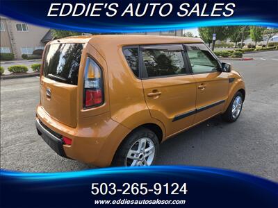 2011 Kia Soul 2.0L +4 WAGON 162 SERVICE RECORDS - Photo 4 - Gresham, OR 97080