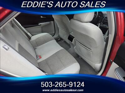 2012 Toyota Camry Hybrid LE   - Photo 13 - Gresham, OR 97080
