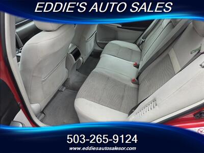 2012 Toyota Camry Hybrid LE   - Photo 4 - Gresham, OR 97080