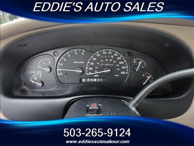 2000 Ford Ranger XLT  ((ONLY 19K))   - Photo 18 - Gresham, OR 97080