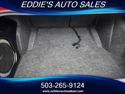 2010 Chrysler 300 Series SRT-8 WITH LOW MIES   - Photo 16 - Gresham, OR 97080