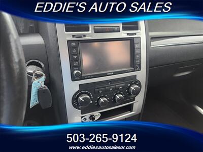 2010 Chrysler 300 Series SRT-8 WITH LOW MIES   - Photo 17 - Gresham, OR 97080