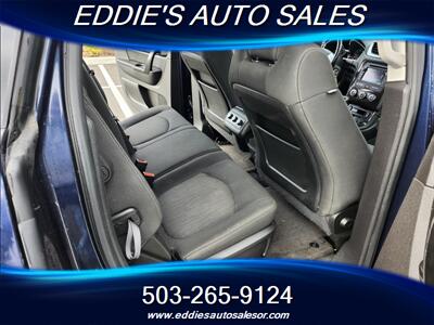 2016 Chevrolet Traverse LT - Photo 13 - Gresham, OR 97080