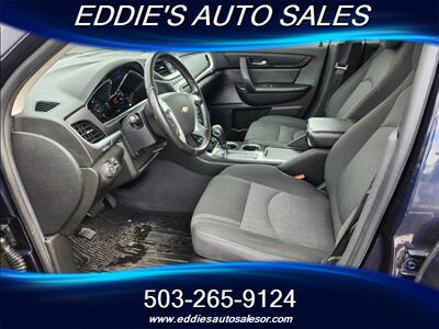 2016 Chevrolet Traverse LT - Photo 11 - Gresham, OR 97080