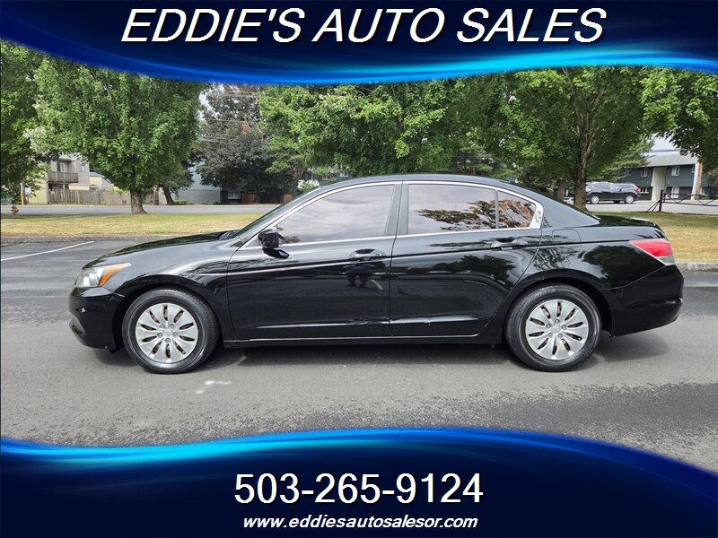 2012 Honda Accord LX ((LOW MILES))   - Photo 1 - Gresham, OR 97080