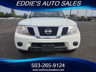 2017 Nissan Frontier SV V6 **ONE OWNER** - Photo 5 - Gresham, OR 97080