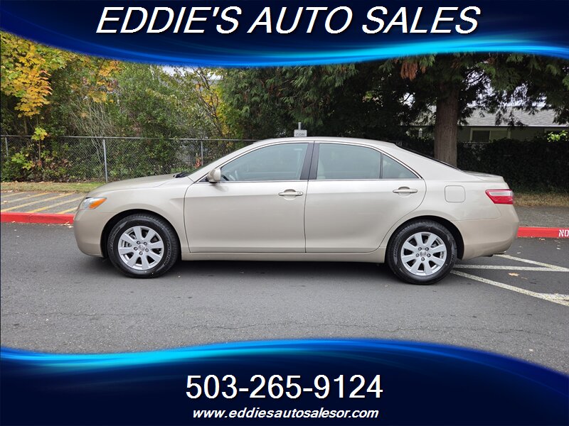 2007 Toyota Camry XLE V6 ** ONE OWNER CAR/FAX   - Photo 1 - Gresham, OR 97080