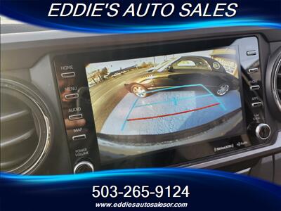 2021 Toyota Tacoma TRD Off-Road   - Photo 16 - Gresham, OR 97080