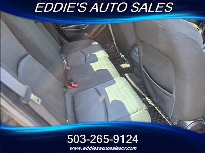 2014 Mazda Mazda3 i SV - Photo 12 - Gresham, OR 97080