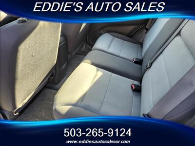 2005 Ford Escape XLS LOW MILES 61K   - Photo 11 - Gresham, OR 97080