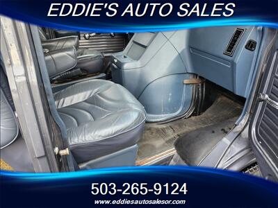 1996 Chevrolet Chevy Van Classic G30   - Photo 8 - Gresham, OR 97080