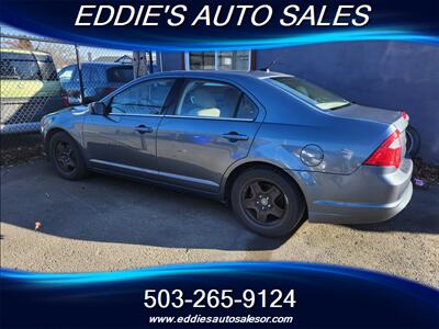 2011 Ford Fusion SE   - Photo 2 - Gresham, OR 97080