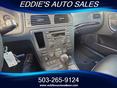 2003 Volvo XC70 ONE OWNER /GREAT SERVICE   - Photo 13 - Gresham, OR 97080
