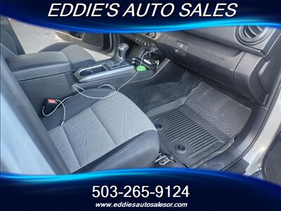 2021 Toyota Tacoma TRD Off-Road (( CLEAN TITLE LIKE NEW ))   - Photo 25 - Gresham, OR 97080