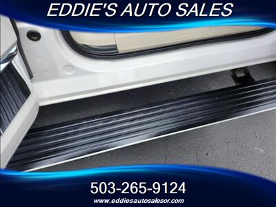 2013 Lincoln Navigator SUPER CLEAN   - Photo 13 - Gresham, OR 97080