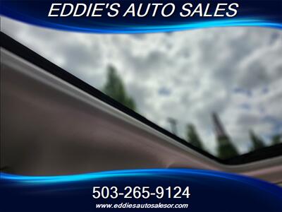 2013 Lincoln Navigator SUPER CLEAN   - Photo 21 - Gresham, OR 97080