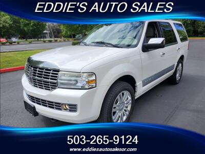 2013 Lincoln Navigator SUPER CLEAN   - Photo 2 - Gresham, OR 97080