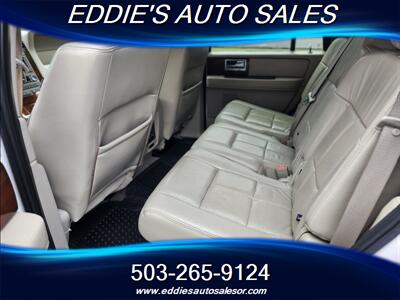2013 Lincoln Navigator SUPER CLEAN   - Photo 17 - Gresham, OR 97080