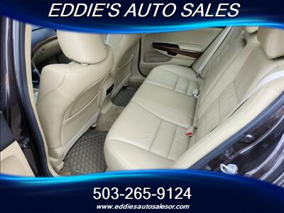 2011 Honda Accord EX-L V6   - Photo 11 - Gresham, OR 97080