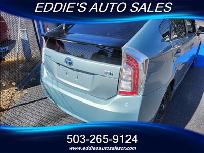 2013 Toyota Prius Three   - Photo 5 - Gresham, OR 97080